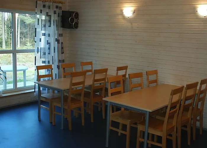 Camping Health And Sports Centre *